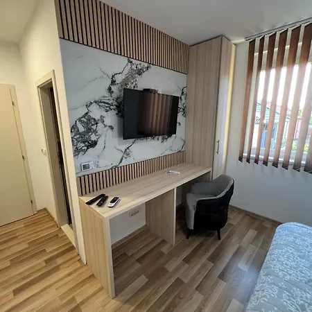 Nikolic Appartement *